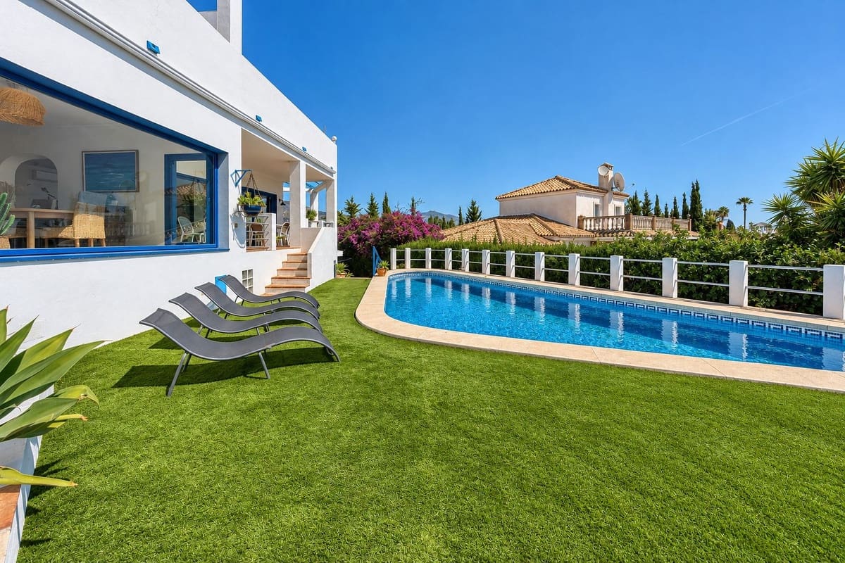 4 sovrum Villa till salu i Cerro del Aguila med pool garage - 1 045 000 € (Ref: 10120794)