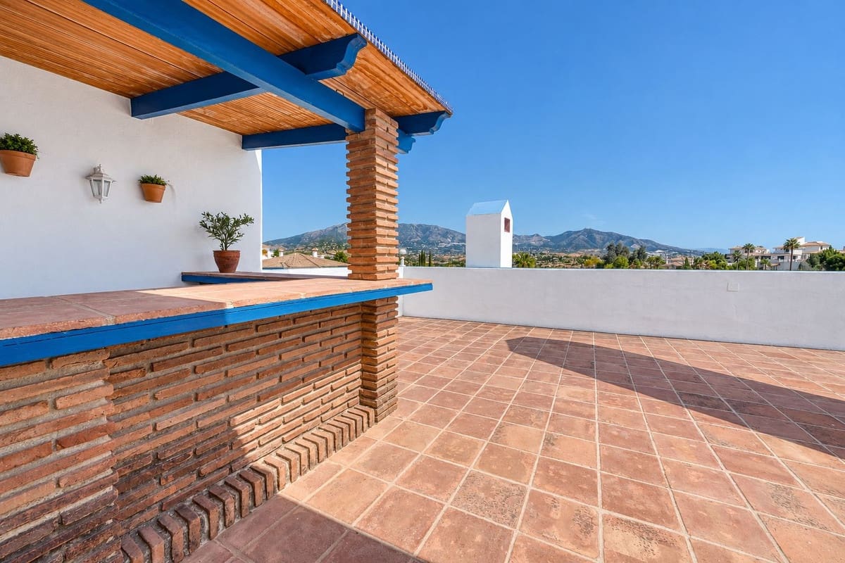 4 sovrum Villa till salu i Cerro del Aguila med pool garage - 1 045 000 € (Ref: 10120794)