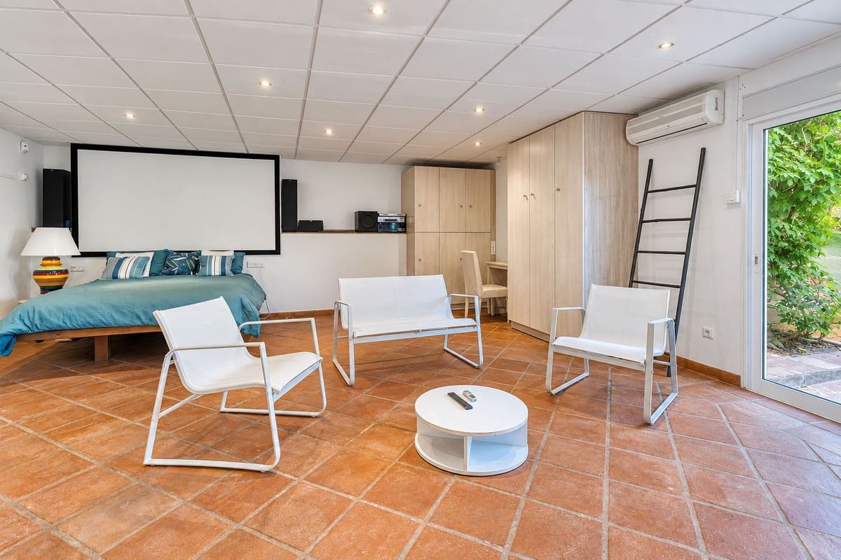 4 sovrum Villa till salu i Cerro del Aguila med pool garage - 1 045 000 € (Ref: 10120794)