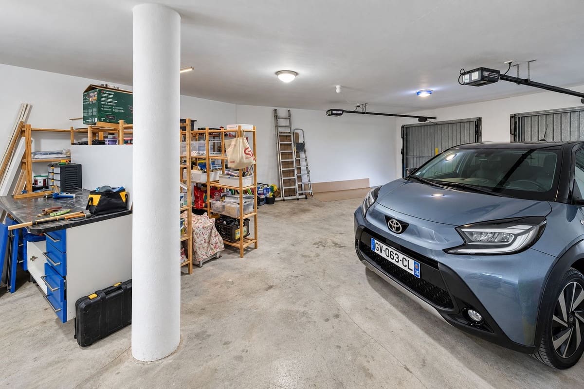 4 sovrum Villa till salu i Cerro del Aguila med pool garage - 1 045 000 € (Ref: 10120794)