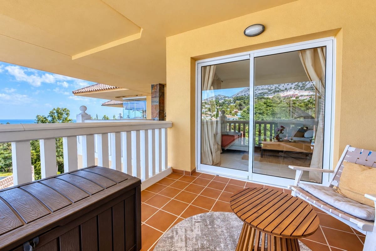 2 sovrum Lägenhet till salu i Fuengirola med pool garage - 429 000 € (Ref: 10140202)