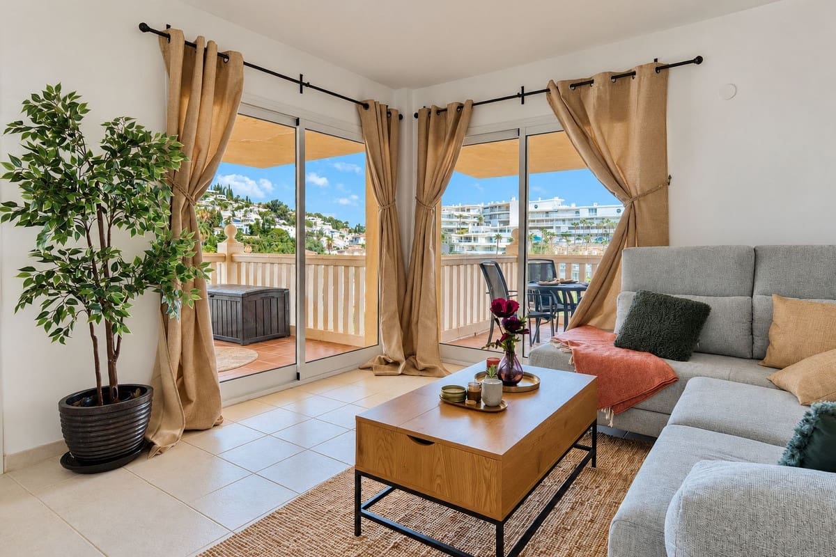 2 sovrum Lägenhet till salu i Fuengirola med pool garage - 429 000 € (Ref: 10140202)