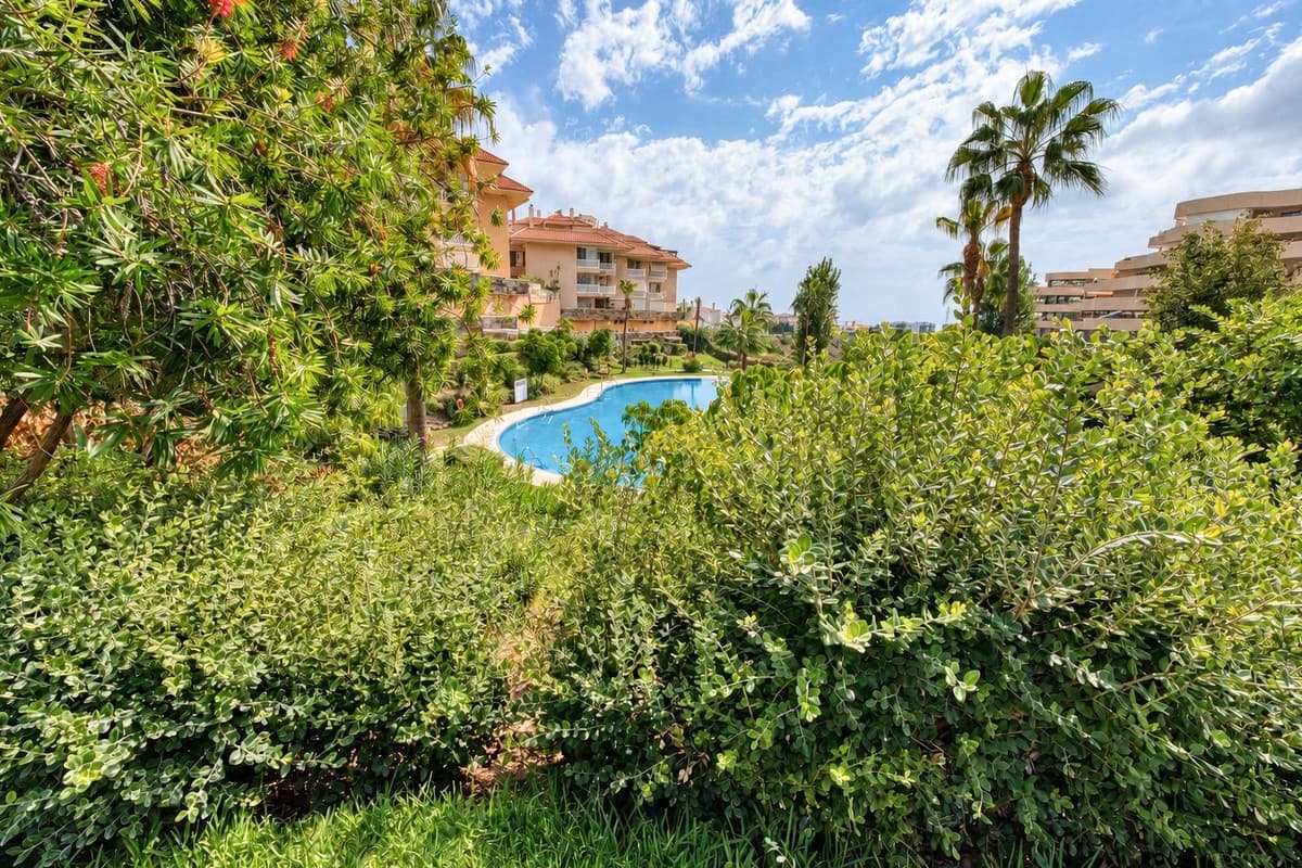 2 sovrum Lägenhet till salu i Fuengirola med pool garage - 429 000 € (Ref: 10140202)