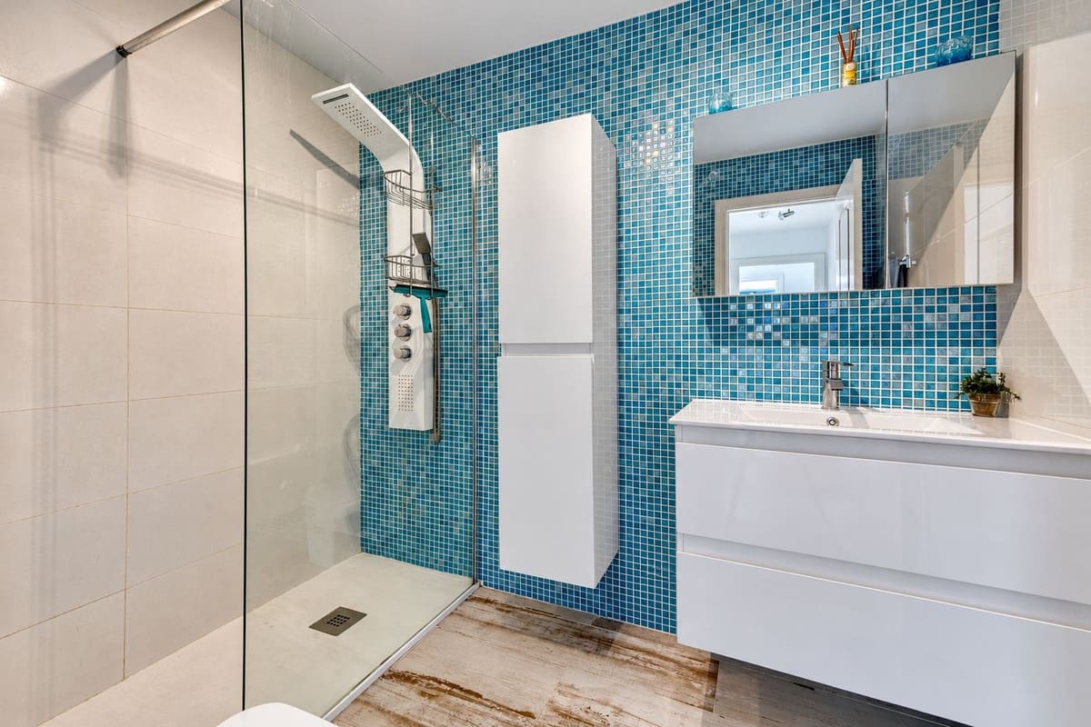 2 sypialnia Apartament na sprzedaż w San Luis de Sabinillas z basenem - 299 000 € (Ref: 10160309)