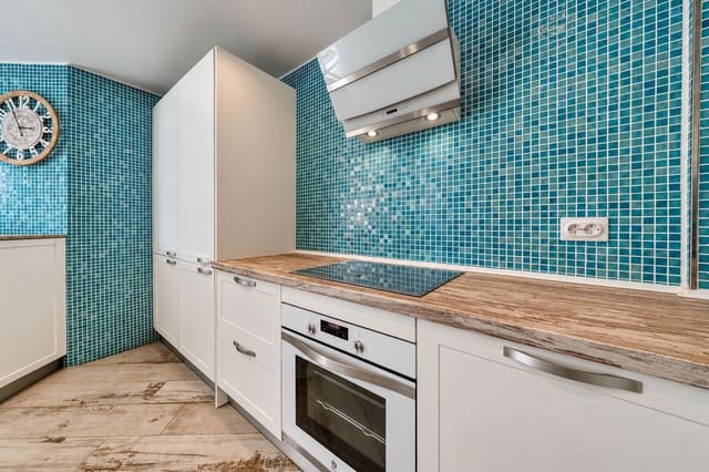 2 sypialnia Apartament na sprzedaż w San Luis de Sabinillas, Manilva z basenem - 299 000 € (Ref: 10160309)