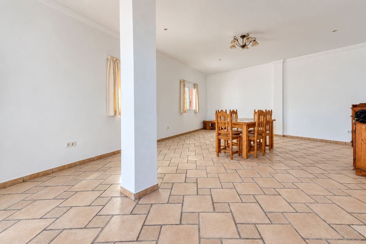 4 slaapkamer Villa te koop in Manilva met zwembad garage - € 850.000 (Ref: 10160310)