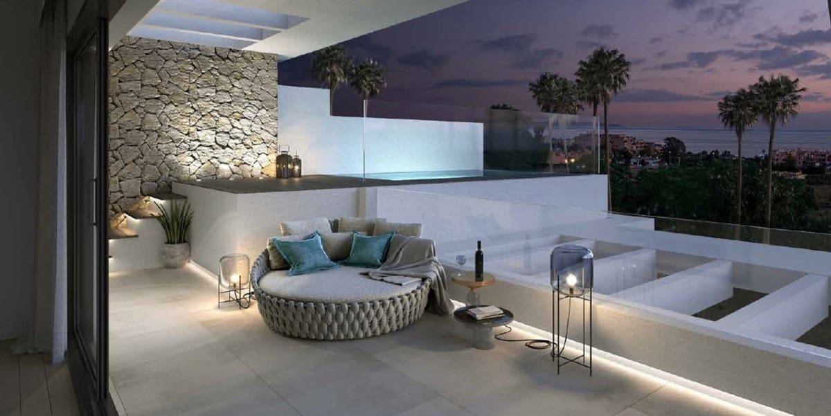 2 bedroom Apartment for sale in New Golden Mile with pool - € 675,000 (Ref: 6433806)