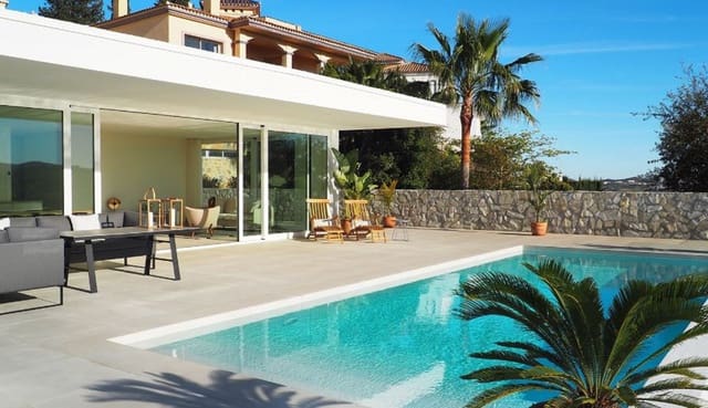 4 soverom Villa til salgs i Mijas Costa, Mijas med svømmebasseng garasje - € 1 300 000 (Ref: 6453601)