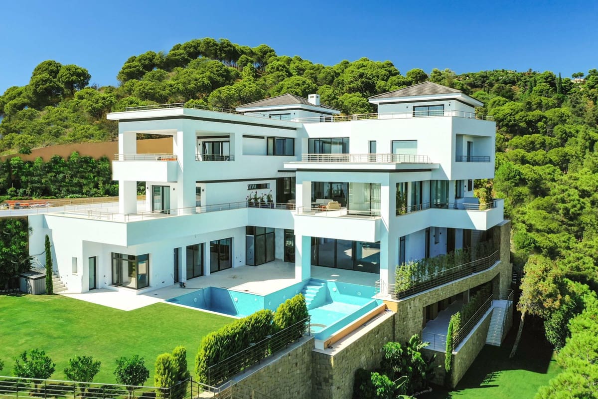 12 Zimmer Villa zu verkaufen in Benahavis mit Pool Garage - 11.500.000 € (Ref: 7070708)