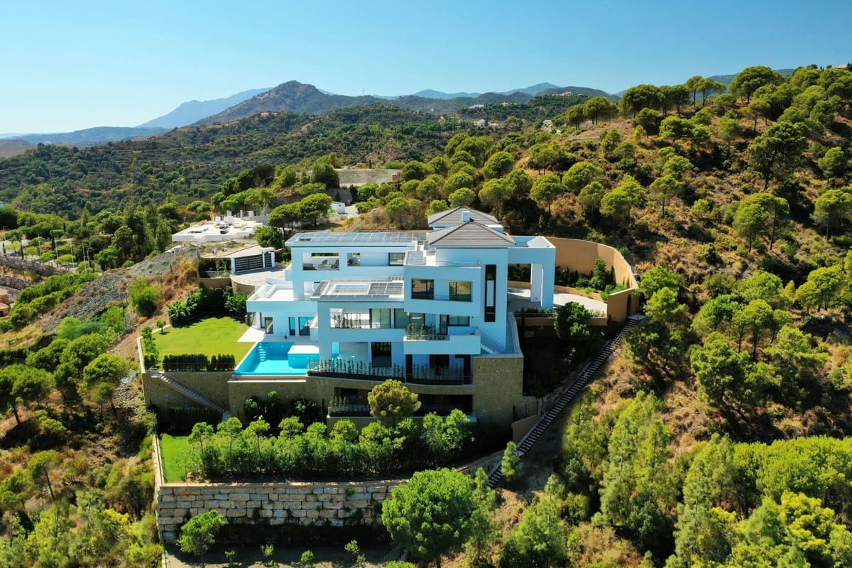 12 Zimmer Villa zu verkaufen in Benahavis mit Pool Garage - 11.500.000 € (Ref: 7070708)