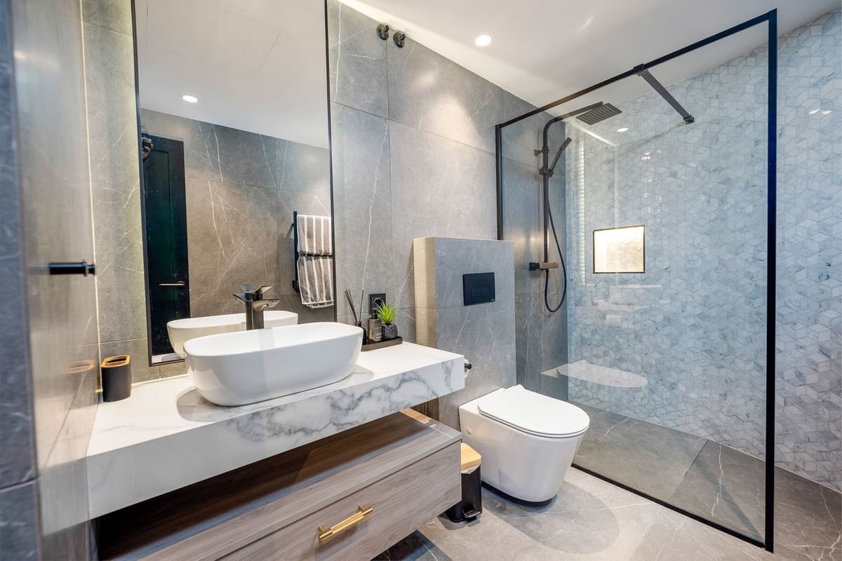 5 soverom Villa til salgs i La Quinta med svømmebasseng garasje - € 2 990 000 (Ref: 7070775)