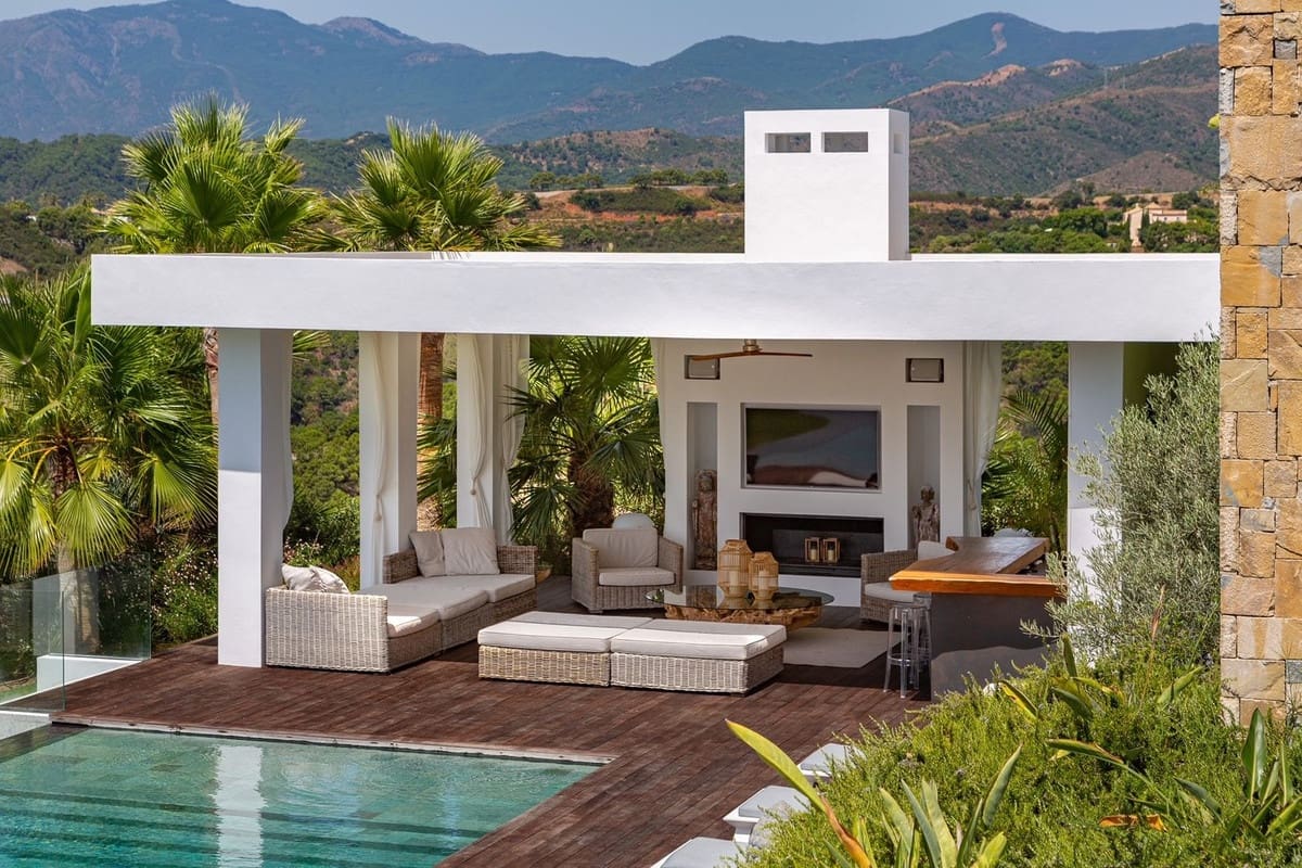 Chalet de 7 habitaciones en Benahavís en venta con piscina garaje - 9.500.000 € (Ref: 7070777)