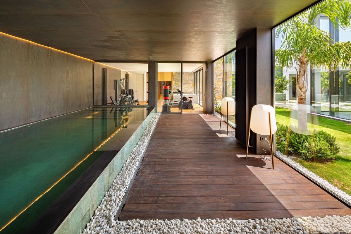 Chalet de 7 habitaciones en Benahavís en venta con piscina garaje - 9.500.000 € (Ref: 7070777)