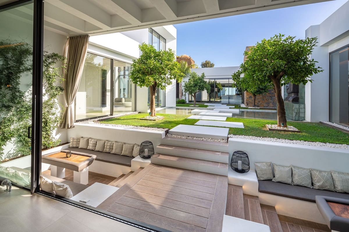 Chalet de 7 habitaciones en Benahavís en venta con piscina garaje - 9.500.000 € (Ref: 7070777)