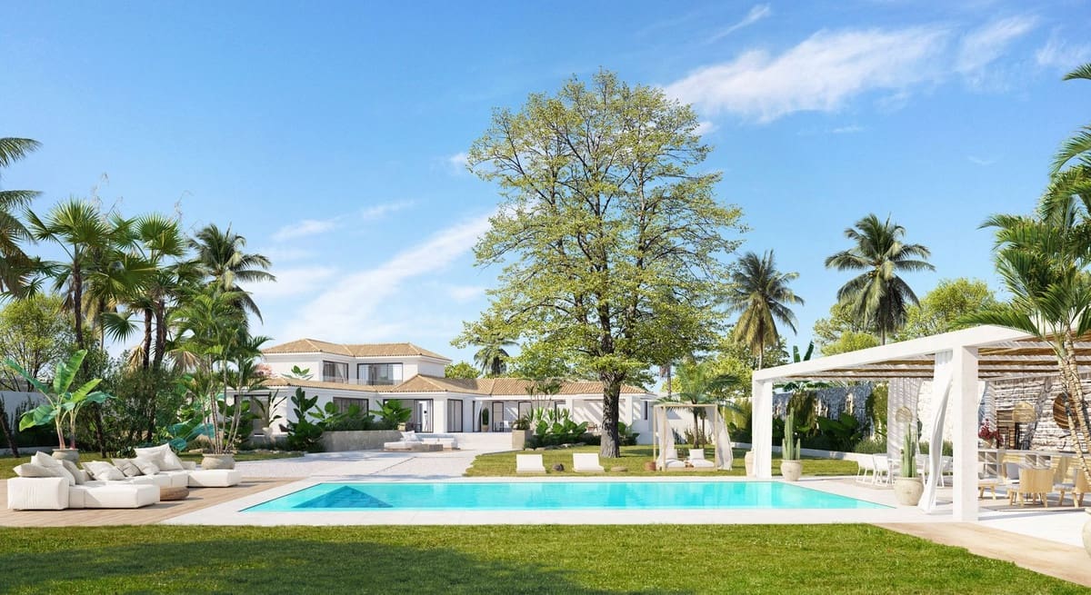 5 bedroom Villa for sale in Estepona with pool garage - € 4,995,000 (Ref: 7070801)