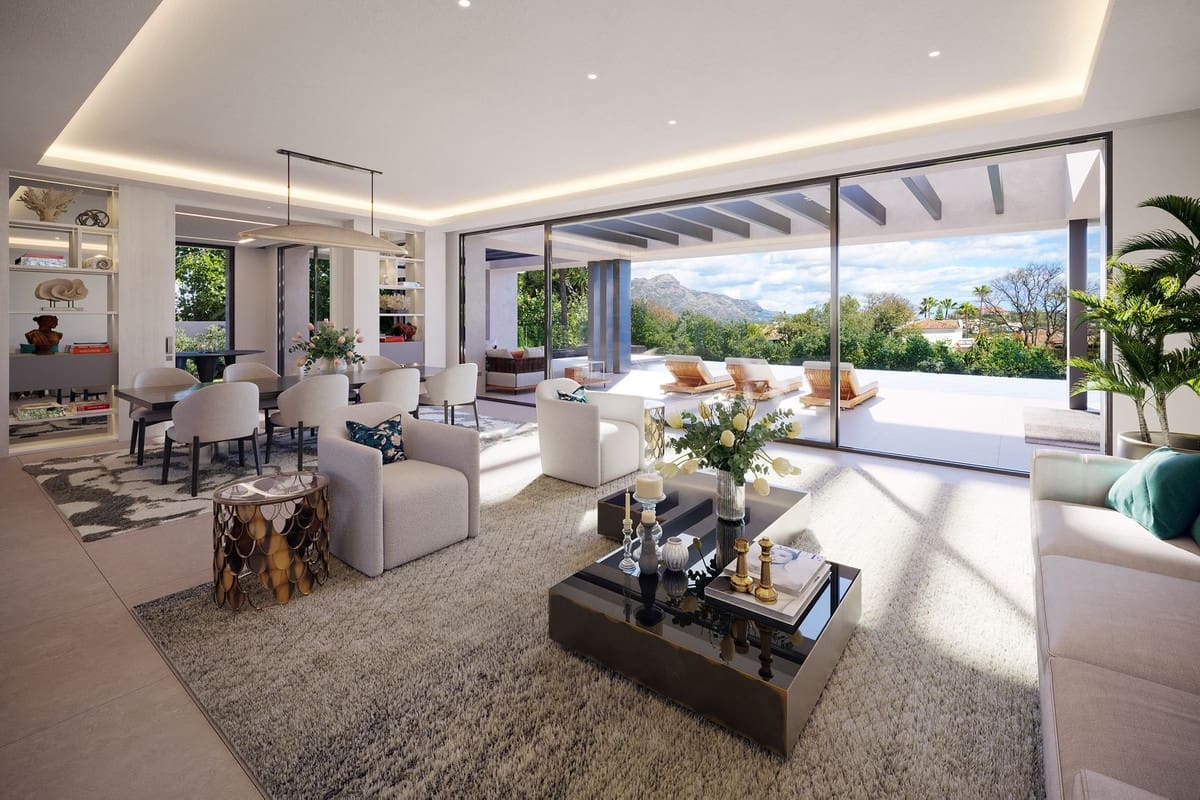 5 bedroom Villa for sale in Benahavis with pool garage - € 4,500,000 (Ref: 7070803)