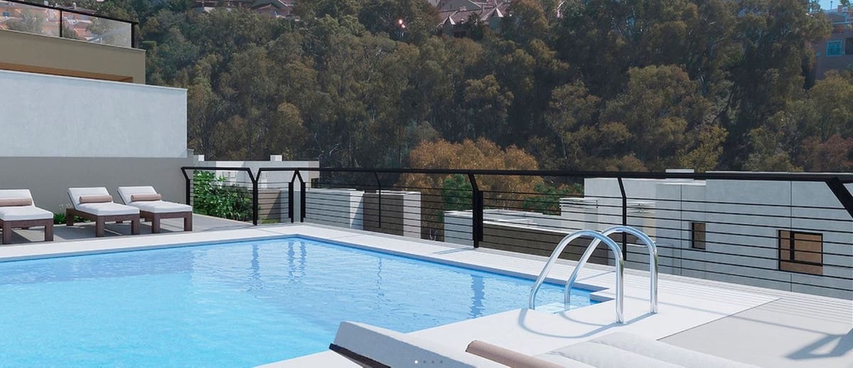 2 bedroom Apartment for sale in Nueva Andalucia with pool garage - € 1,015,000 (Ref: 7088064)