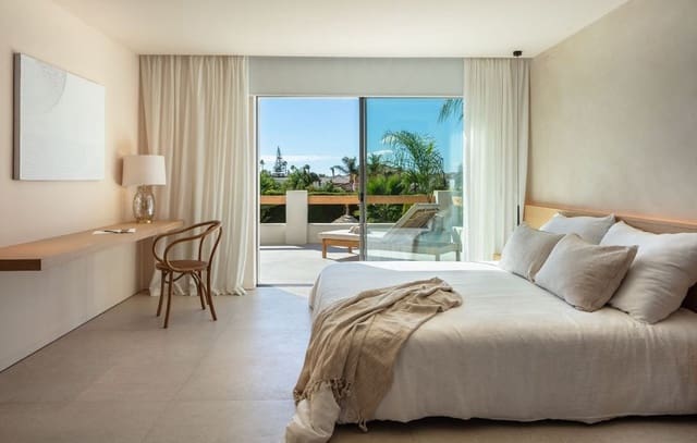 5 chambre Villa/Maison à vendre à Nueva Andalucia, Marbella avec piscine garage - 3 795 000 € (Ref: 7141265)