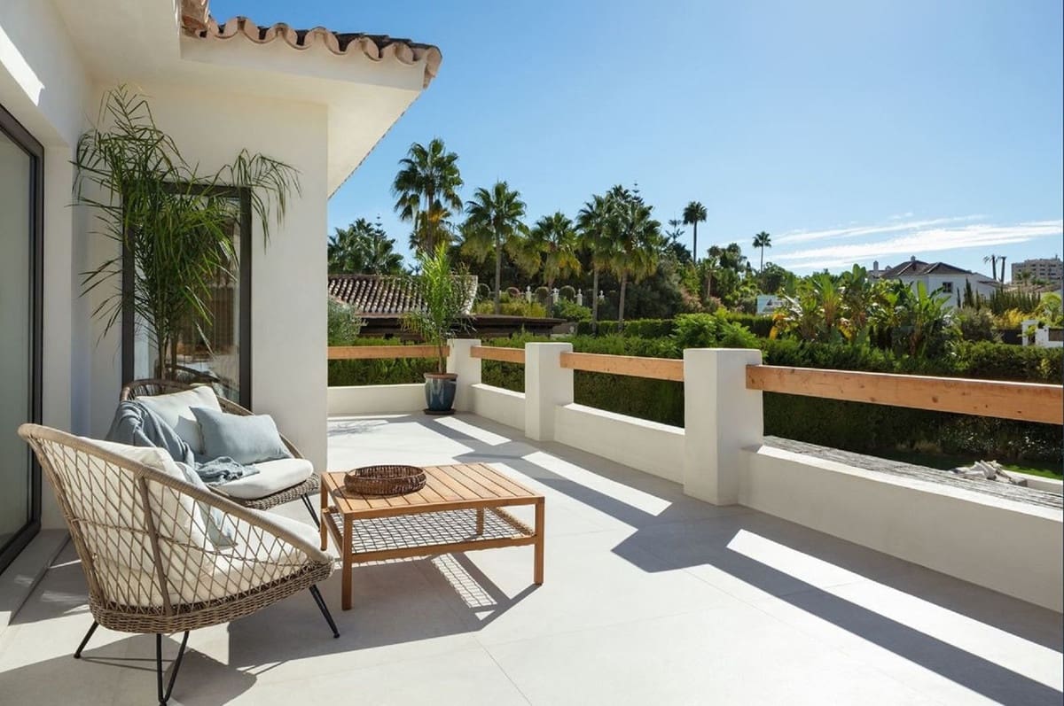 5 quarto Moradia para venda em Nueva Andalucia com piscina garagem - 3 795 000 € (Ref: 7141265)