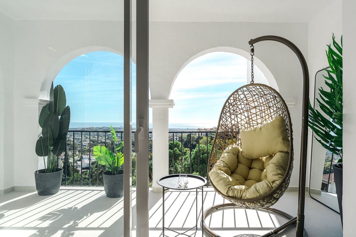 3 sovrum Lägenhet till salu i Benahavis med pool garage - 995 000 € (Ref: 7224553)