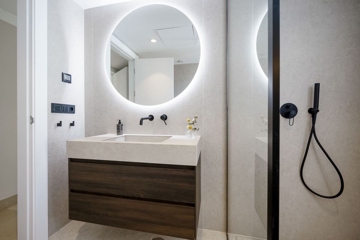 7 bedroom Villa for sale in Benahavis with pool garage - € 5,950,000 (Ref: 7302645)