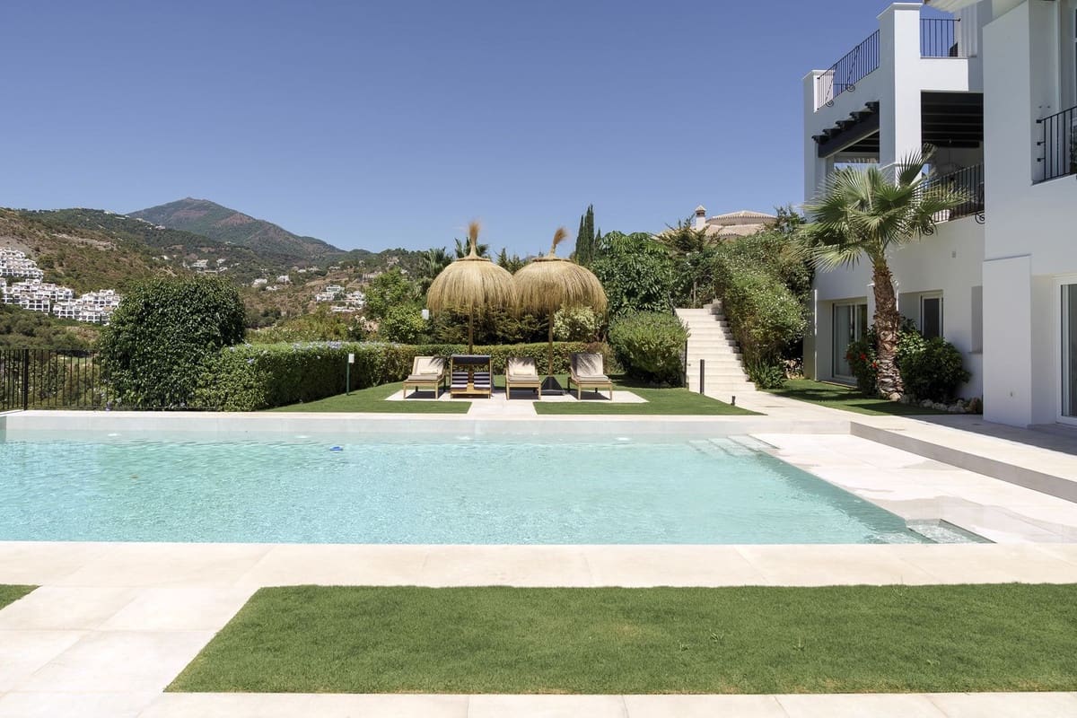 7 soveværelse Villa til salg i Benahavis med swimmingpool garage - € 5.950.000 (Ref: 7302645)