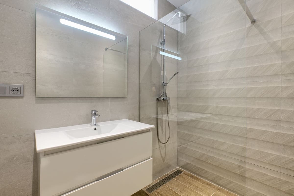 3 soverom Penthouse til salgs i Estepona med svømmebasseng garasje - € 719 000 (Ref: 7601851)
