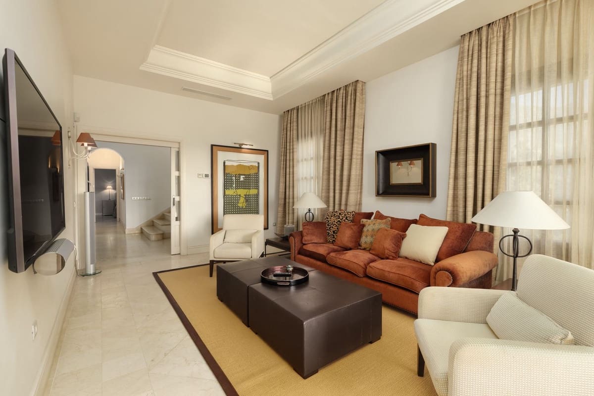 Chalet de 5 habitaciones en Marbella en venta con piscina garaje - 4.900.000 € (Ref: 7617146)