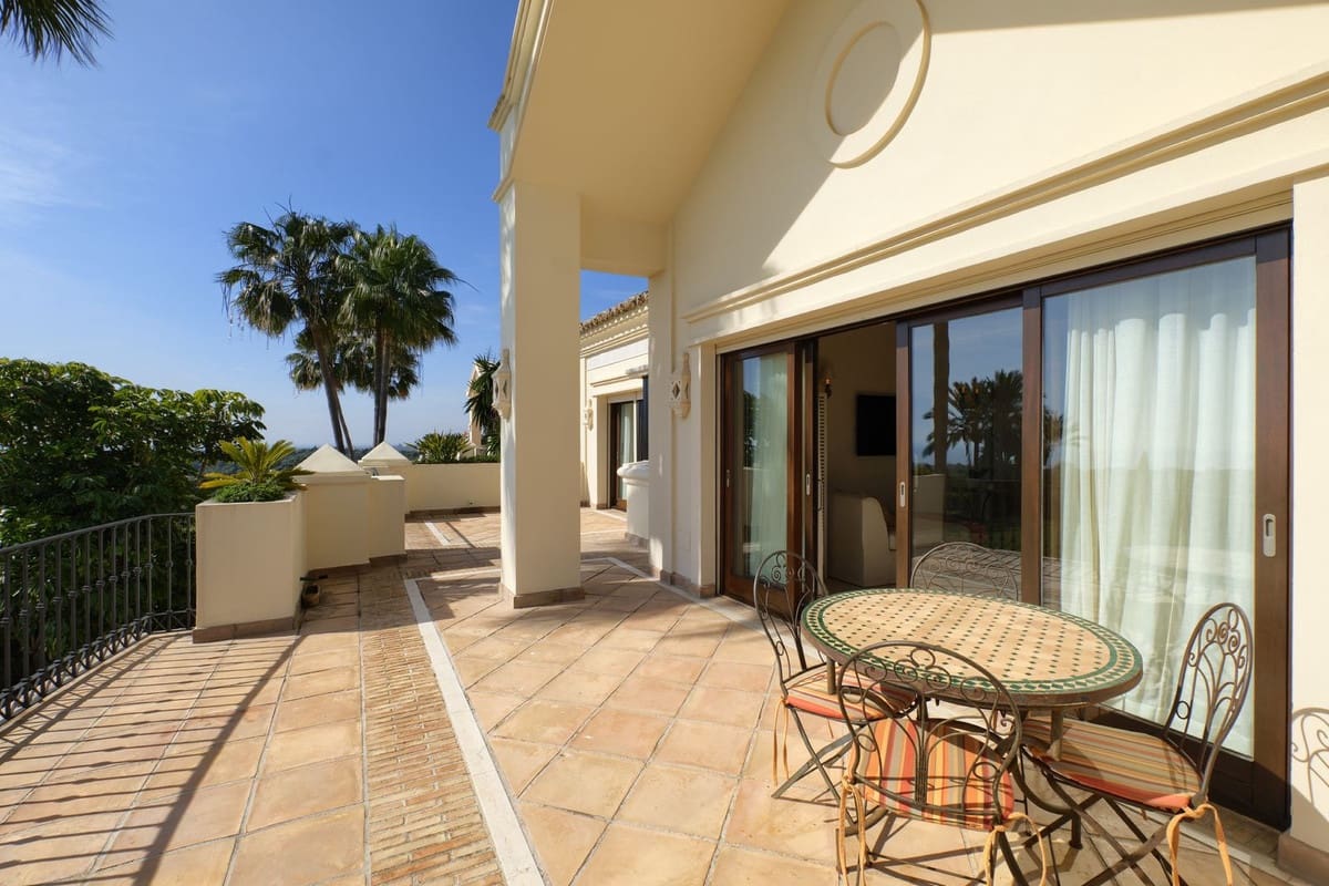 Chalet de 5 habitaciones en Marbella en venta con piscina garaje - 4.900.000 € (Ref: 7617146)