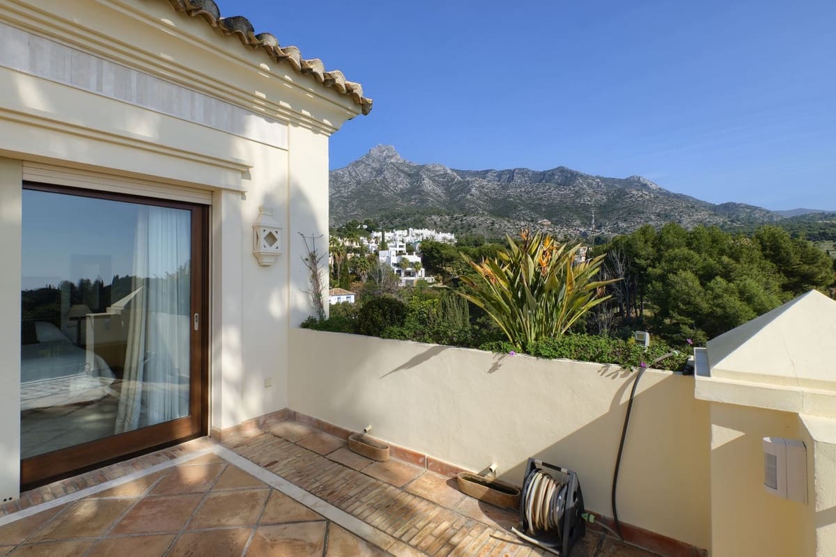 Chalet de 5 habitaciones en Marbella en venta con piscina garaje - 4.900.000 € (Ref: 7617146)