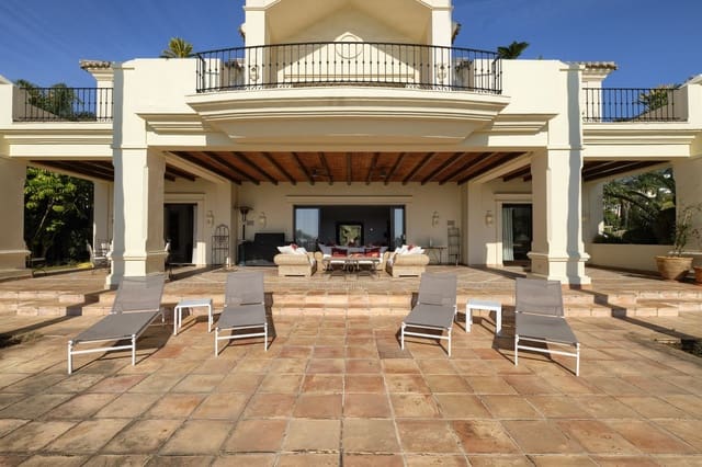 5 bedroom Villa for sale in Marbella with pool garage - € 4,900,000 (Ref: 7617146)