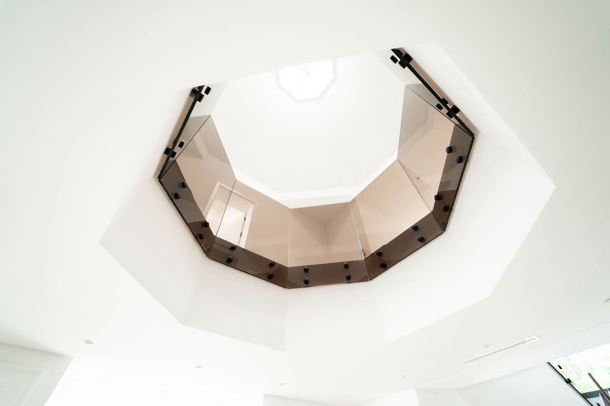 6 bedroom Villa for sale in Marbella with pool - € 8,500,000 (Ref: 7683902)