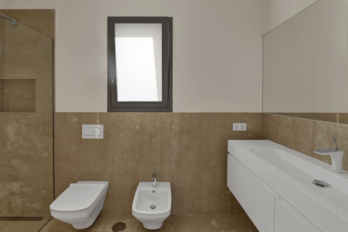 5 soverom Villa til salgs i Benahavis med svømmebasseng garasje - € 2 200 000 (Ref: 7706016)