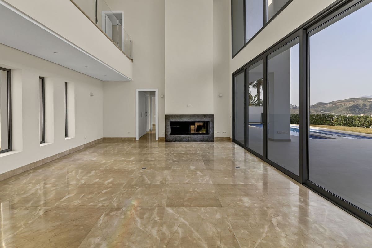 5 soverom Villa til salgs i Benahavis med svømmebasseng garasje - € 2 200 000 (Ref: 7706016)