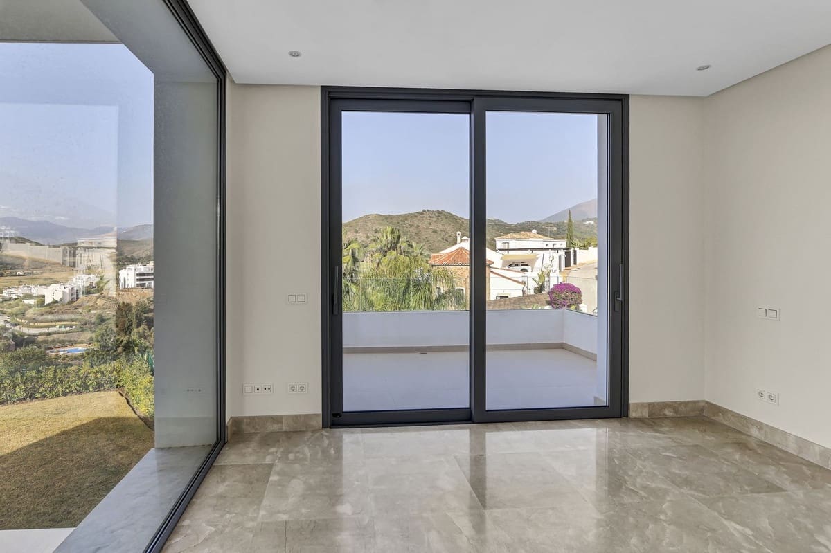 5 camera da letto Villa in vendita in Benahavis con piscina garage - 2.200.000 € (Rif: 7706016)