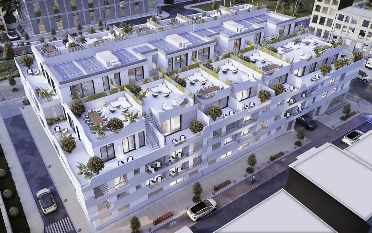 2 makuuhuone Huoneisto myytävänä paikassa Fuengirola mukana 
autotalli - 370 000 € (Ref: 7807122)