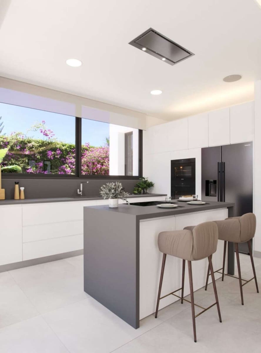 Chalet de 4 habitaciones en Calahonda en venta con piscina garaje - 1.130.000 € (Ref: 7811334)