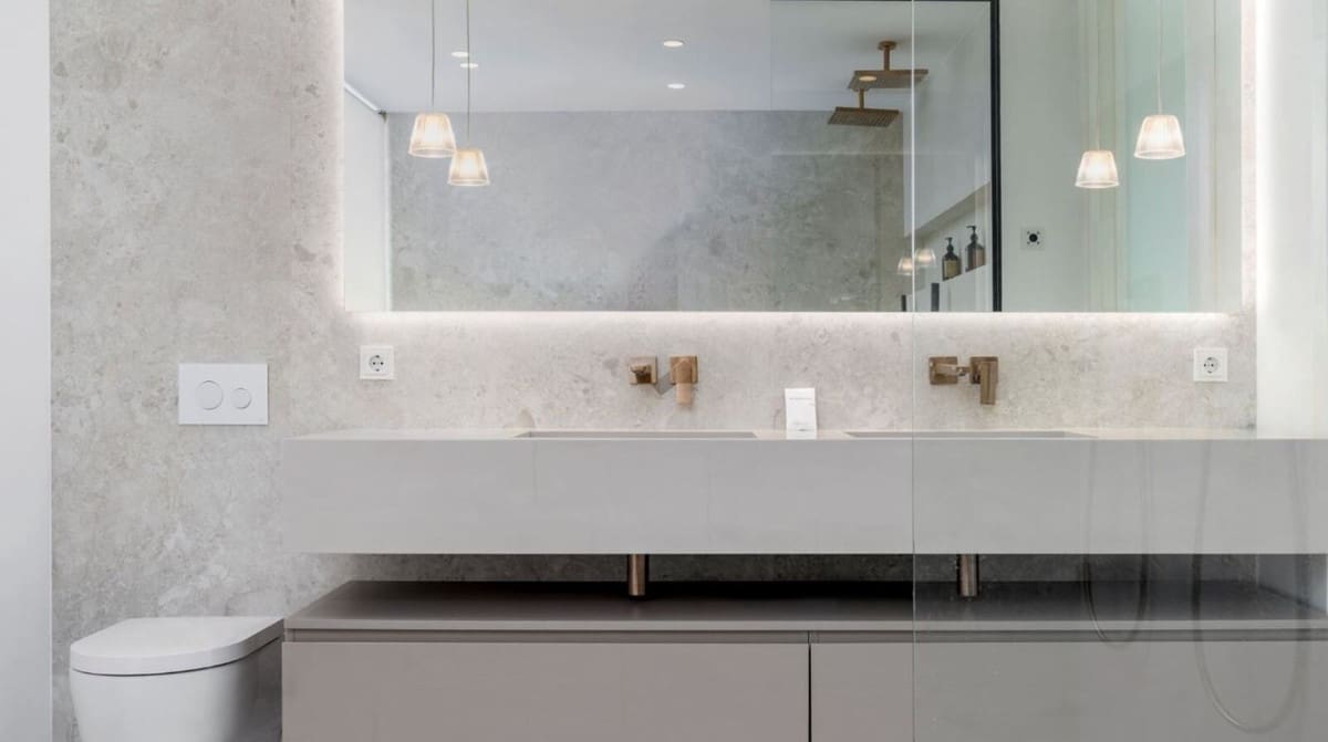 6 bedroom Villa for sale in San Pedro de Alcantara with pool garage - € 4,995,000 (Ref: 7834458)