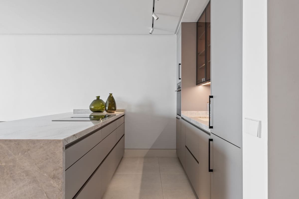 3 soverom Leilighet til salgs i New Golden Mile med garasje - € 1 995 000 (Ref: 7842034)