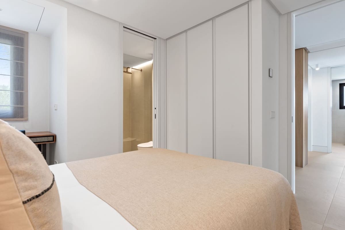 3 soverom Leilighet til salgs i New Golden Mile med garasje - € 1 995 000 (Ref: 7842034)