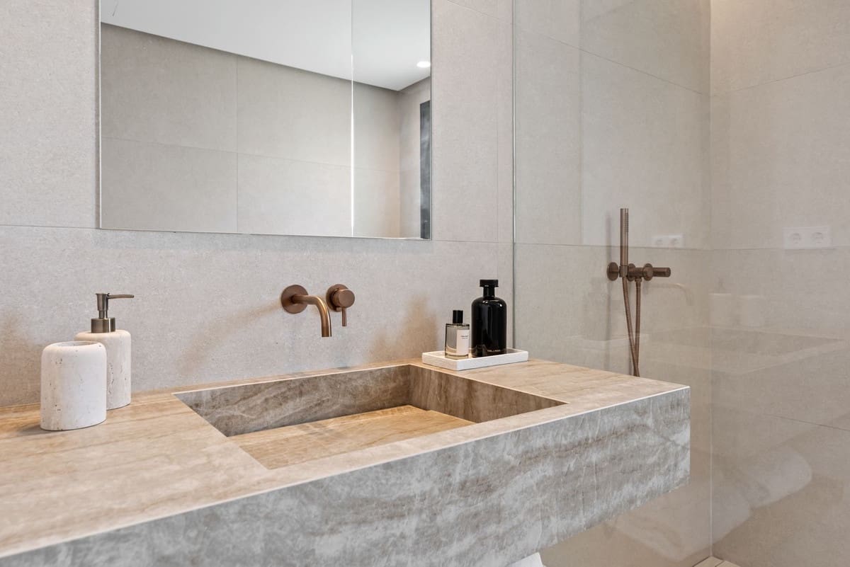 3 quarto Apartamento para venda em New Golden Mile com garagem - 1 995 000 € (Ref: 7842034)