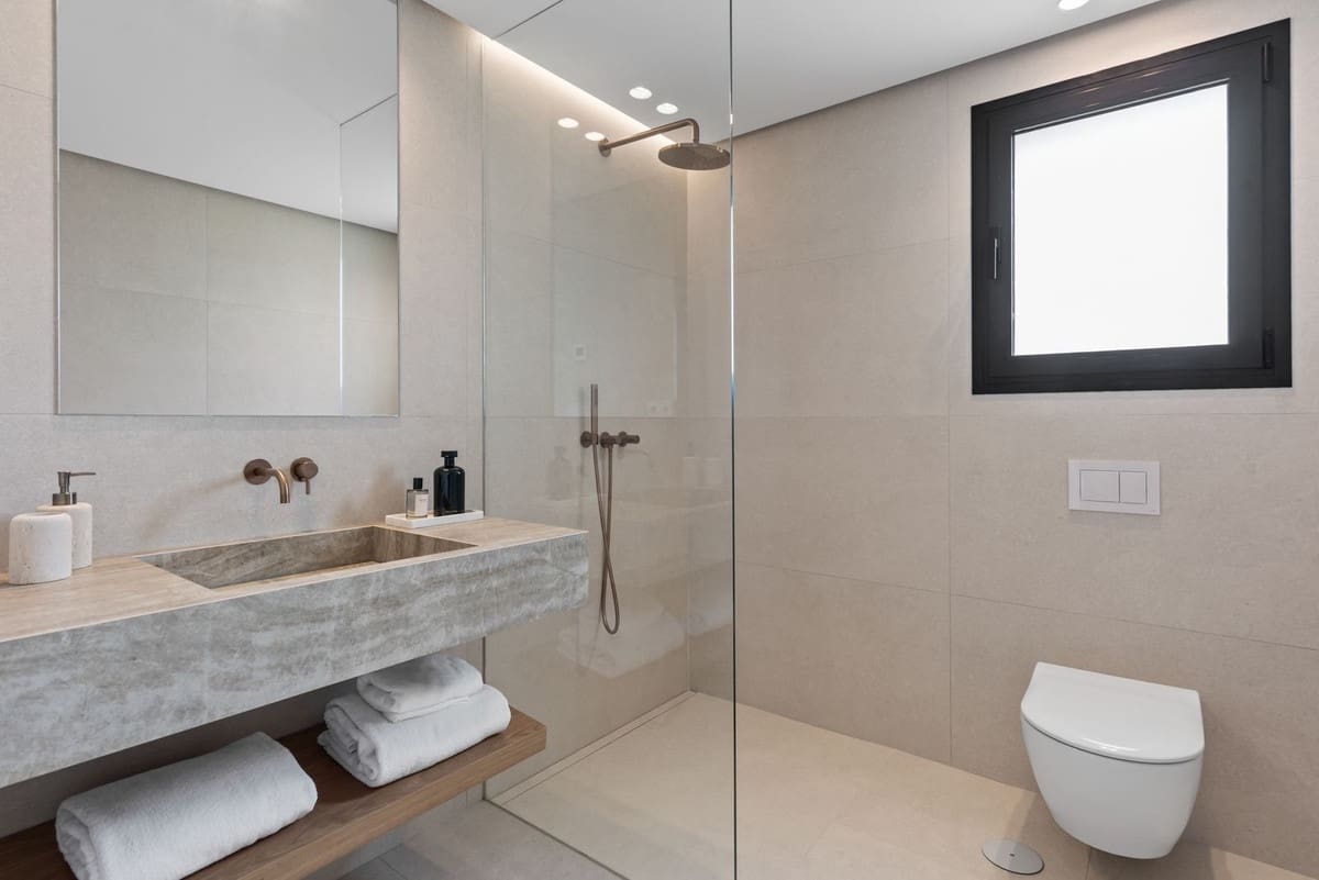 3 quarto Apartamento para venda em New Golden Mile com garagem - 1 995 000 € (Ref: 7842034)