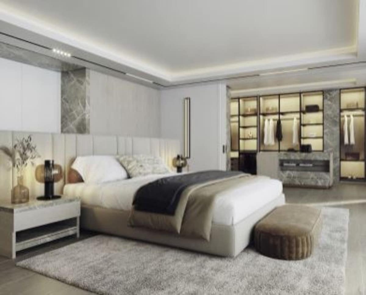 7 bedroom Villa for sale in La Quinta with pool garage - € 14,500,000 (Ref: 7876373)