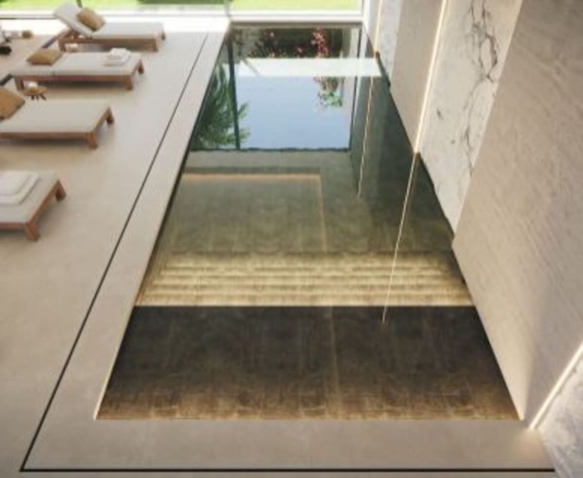 7 bedroom Villa for sale in La Quinta with pool garage - € 14,500,000 (Ref: 7876373)