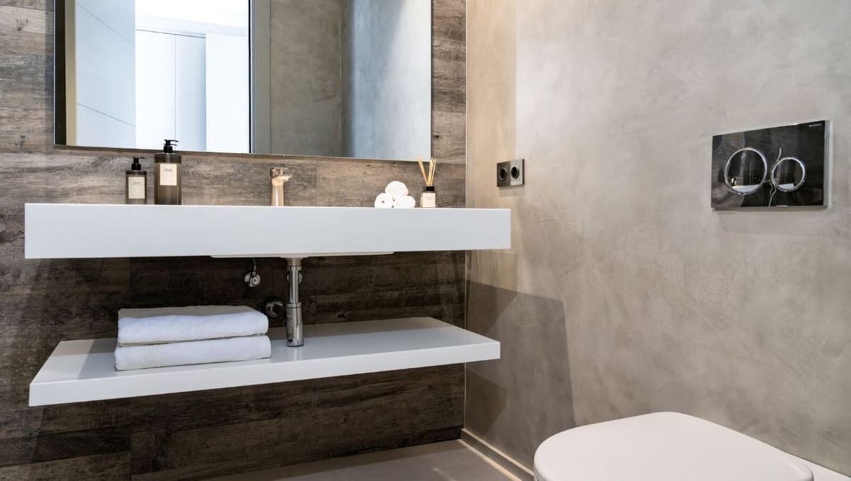 5 bedroom Villa for sale in Marbella with pool garage - € 4,750,000 (Ref: 7876374)