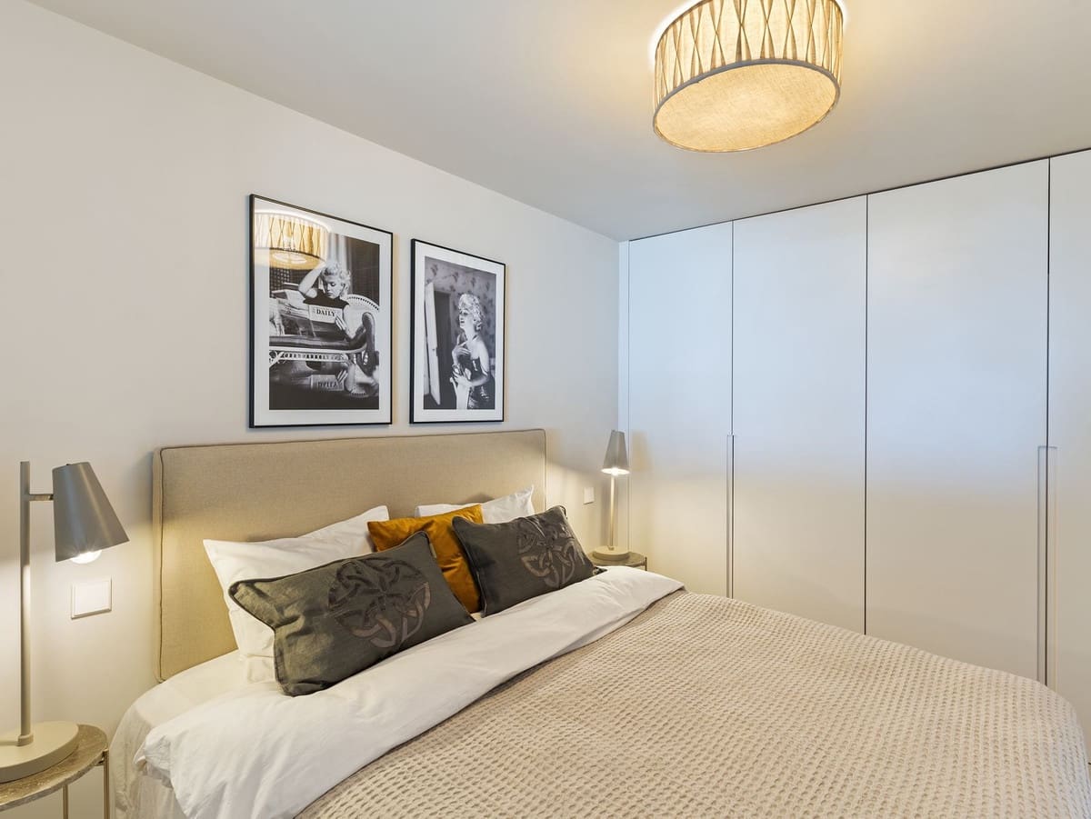 4 sypialnia Dom na sprzedaż w La Quinta z basenem garażem - 1 595 000 € (Ref: 7878747)