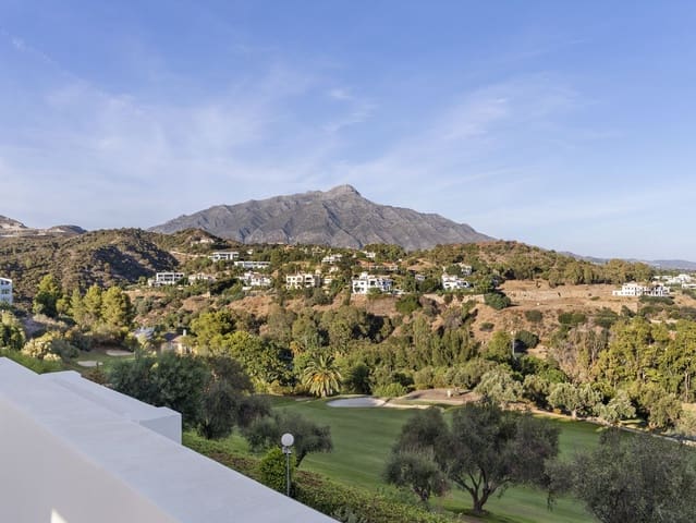 4 soveværelse Byhus til salg i La Quinta, Benahavís med swimmingpool garage - € 1.595.000 (Ref: 7878747)