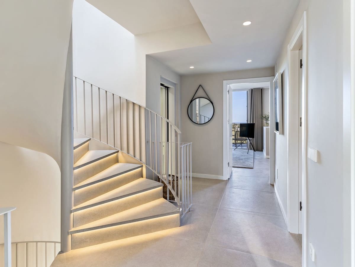 4 soverom Hus til salgs i La Quinta med svømmebasseng garasje - € 1 595 000 (Ref: 7878747)