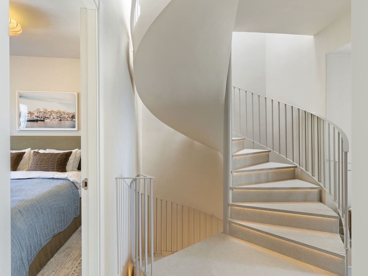 4 soverom Hus til salgs i La Quinta med svømmebasseng garasje - € 1 595 000 (Ref: 7878747)