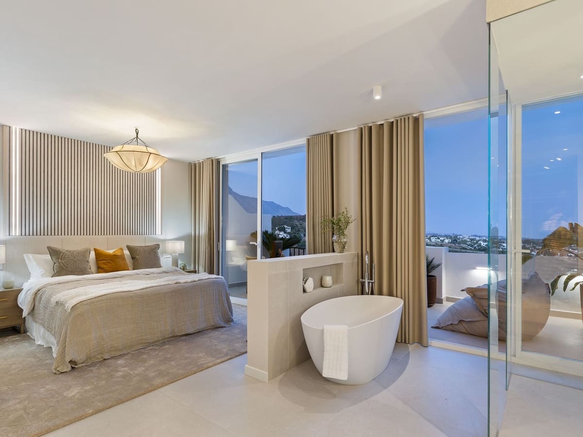 4 soverom Hus til salgs i La Quinta med svømmebasseng garasje - € 1 595 000 (Ref: 7878747)